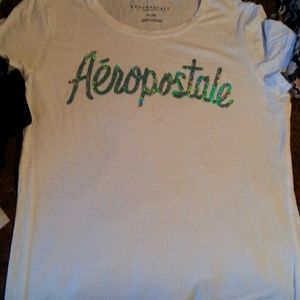 Aeropostale t shirt